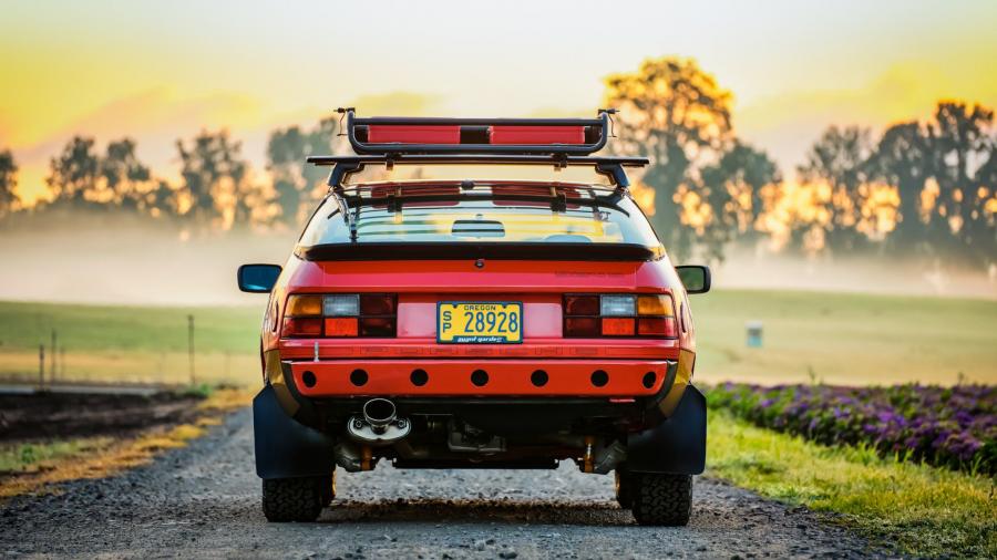  Porsche 924 S Baja Rally Car 1987 года  (фото 15 из 21)